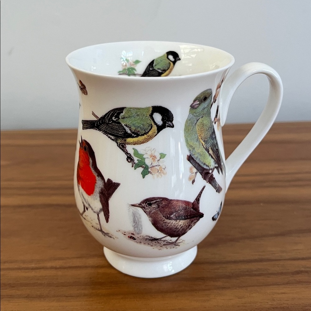 ROY KIRKHAM Garden Birds Bone China Curvy Footed Eleanor Mug Made England